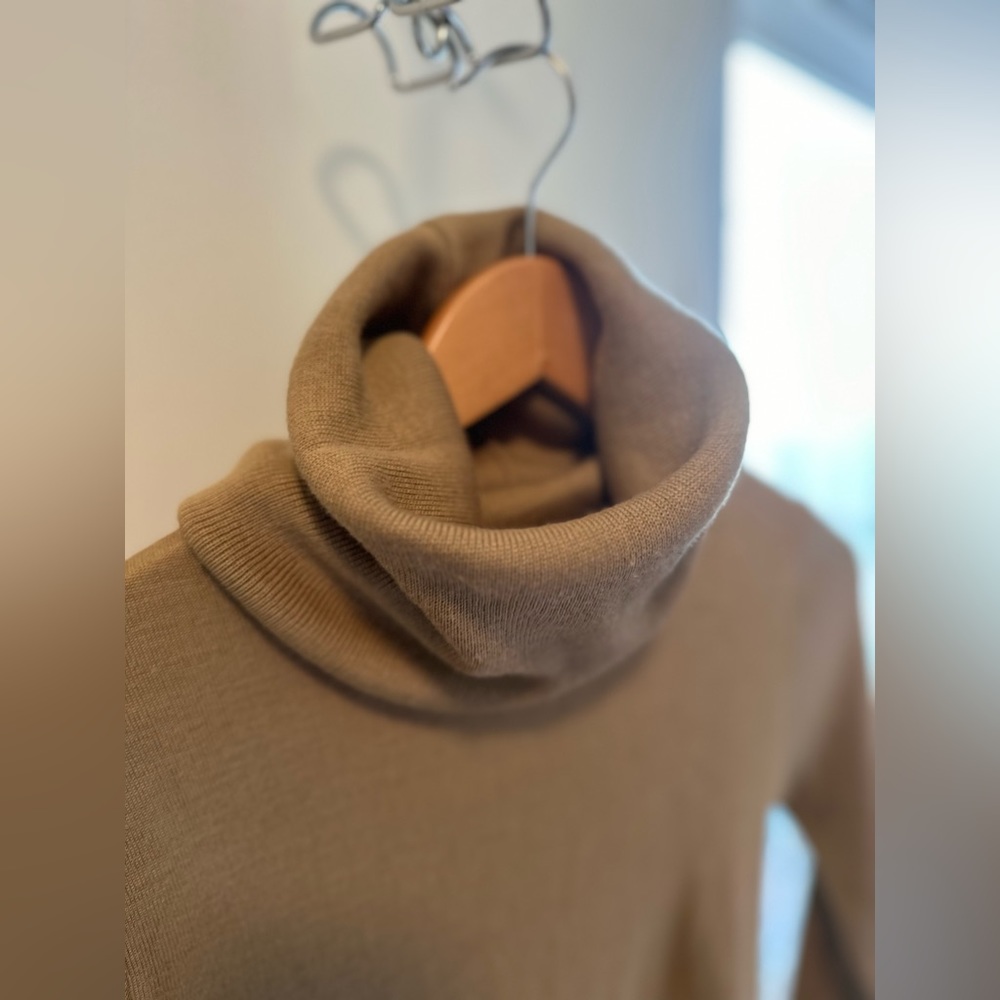 VINTAGE COWL NECK SWEATER